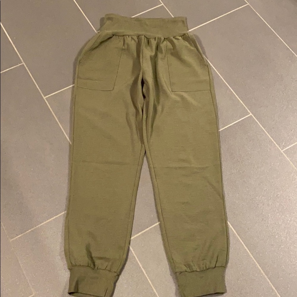 Olive joggers
